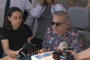Mehmet Ali Erbil 258 g&uuml;n&uuml;n sonunda taburcu oldu