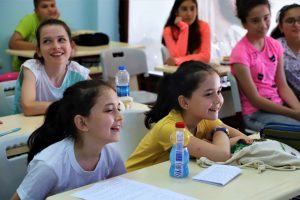 Kocaeli Bilgievi &ouml;ğrencileri İngilizce &ouml;ğreniyor