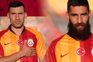 Galatasaray Jimmy Durmaz ve Şener &Ouml;zbayraklı transferini duyurdu