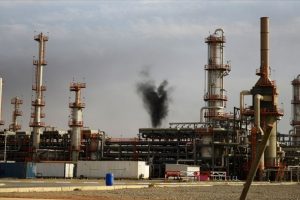Irak'ın petrol ihracat geliri 1 milyar dolar azaldı