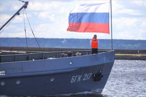 Rus su altı araştırma gemisindeki yangınla ilgili bilgiler devlet sırrı