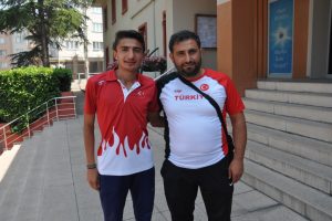 Bursalı atlet T&uuml;rkiye'yi temsil edecek