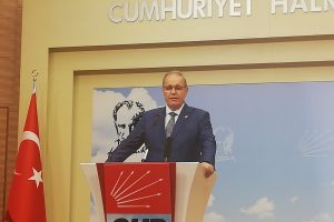 CHP'li &Ouml;ztrak: T&uuml;rkiye, bahar havasını iyi değerlendirmek zorunda