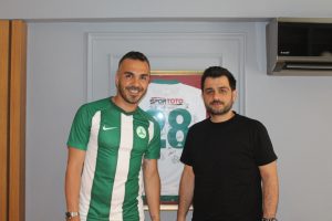 Giresunspor, Uğur Akdemir ile anlaştı