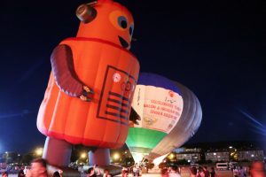 T&uuml;rkiye'nin ilk balon festivali başladı