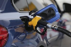 Benzine 12 kuruşluk indirim gelmesi bekleniyor
