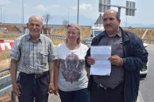Mahkeme, &uuml;zerinde otoyol bulunan arazilerin k&ouml;yl&uuml;ler adına tesciline karar verdi