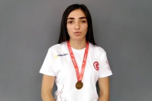 Karslı atlet Romanya'da Balkan şampiyonu oldu