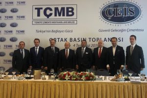 &Ccedil;EİS: Beton yollar d&ouml;rt yılda Marmaray kadar tasarruf ettirir