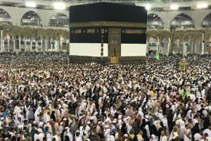 İlk hac kafilesi Suudi Arabistan'a ulaştı