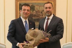 MHP'li Belediye Başkanı Yılmaz'dan İmamoğlu'na ziyaret