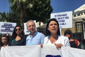 Saadet &ouml;ğretmen: İstismarı ihbar etmiyorsanız vatan hainisiniz