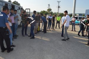 Emniyetten drone destekli ka&ccedil;ak g&ouml;&ccedil;men operasyonu