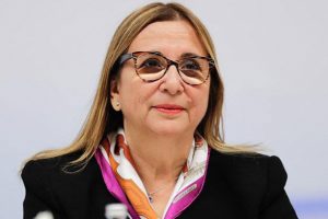 Bakan Pekcan a&ccedil;ıkladı: &Ccedil;in kapıları yeniden a&ccedil;ıldı