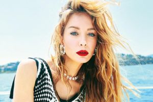 Bade İş&ccedil;il: Belki de &acirc;şık olmuyoruz