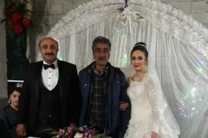 Hamile kadın elinden cep telefonunu alan eşine kızıp evini terk etti