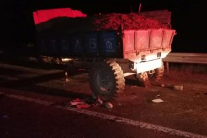 R&ouml;morka &ccedil;arpan motosikletteki 2 kişi yaralandı