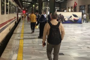 'Efsane Ekspres' 8 yıl sonra İstanbul'a hareket etti