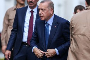 Erdoğan İstanbul'da milletvekilleri ile bir araya geldi