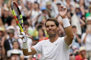 Federer ile Nadal tur atladı