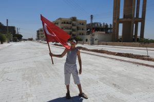 Suriyelilerin d&ouml;n&uuml;ş&uuml; i&ccedil;in hummalı &ccedil;alışma
