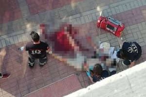 Kırgızistanlı gen&ccedil; sokak ortasında silahla vurularak &ouml;ld&uuml;r&uuml;ld&uuml;