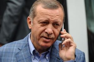 Cumhurbaşkanı Erdoğan "başpehlivan unvanı" alan Ali G&uuml;rb&uuml;z'&uuml; tebrik etti