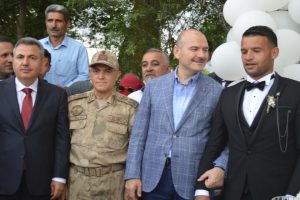 Bakan Soylu, Afrin'de g&ouml;rev yapan uzman &ccedil;avuşun d&uuml;ğ&uuml;n&uuml;ne katıldı