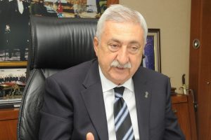 Paland&ouml;ken: 3 b&uuml;y&uuml;k il esnaf fakiri
