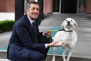 Bakan Sel&ccedil;uk'un sahiplendiği 'Pergel' eğitimcilere emanet
