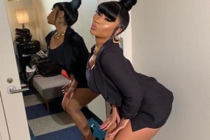 Nicki Minaj'dan  &ccedil;arşaflı klip