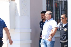 'Seyidoğlu Baklavaları'ndan trafikte hamile kadına saldıran magandaya dava!