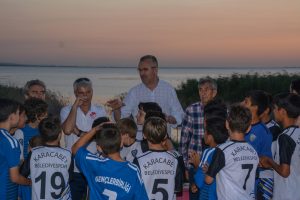 Bursa Karacabey Belediyespor U-12 takımı namağlup şampiyon