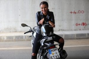 Survivor Sabriye'nin motosiklet tutkusu