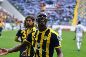 Denizlispor'da Sacko transferinde p&uuml;r&uuml;z var