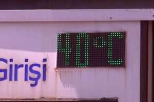 İstanbul'da termometreler 40 dereceyi g&ouml;sterdi