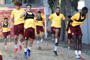 Galatasaray hazırlıklarını s&uuml;rd&uuml;rd&uuml;