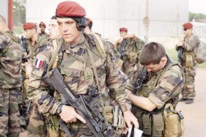'Fransa ve İngiltere Suriye'ye asker g&ouml;nderecek' iddiası
