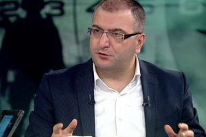 Cem K&uuml;&ccedil;&uuml;k: Ali Babacan'ın partisi en az y&uuml;zde 3-4 oy alır