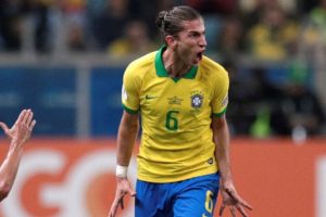 Beşiktaş Filipe Luis'i bekliyor!