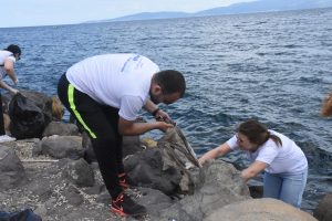 Bursa Kumyaka'ya &ccedil;evre timi eli değdi