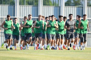 Bursaspor yeni sezon hazırlıklarına altyapıdan &ccedil;ıkardığı gen&ccedil;lerle başladı