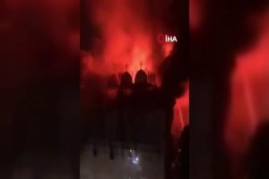 Mısır'da kilisede b&uuml;y&uuml;k yangın