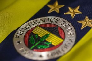 Fenerbah&ccedil;e Okan Turp ile s&ouml;zleşme imzaladı