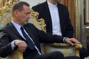 İran ve Fransa n&uuml;kleer anlaşmayı g&ouml;r&uuml;şt&uuml;