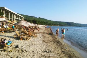 &Ccedil;anakkale sahillerinde kırmızı alarm! Denize giren yanıyor