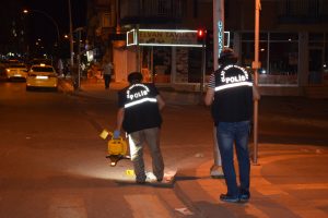 Malatya'da bı&ccedil;aklı kavga: 3 yaralı
