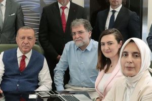 Ahmet Hakan, "İşin aslı &ouml;yle değil" deyip Erdoğan'ın 3 isme karşı duygularını aktardı