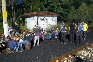 Yolcu treninde 40 ka&ccedil;ak g&ouml;&ccedil;men yakalandı