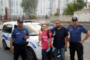 L&ouml;semili Ural, &ccedil;ok sevdiği polis sireni eşliğinde taburcu edildi